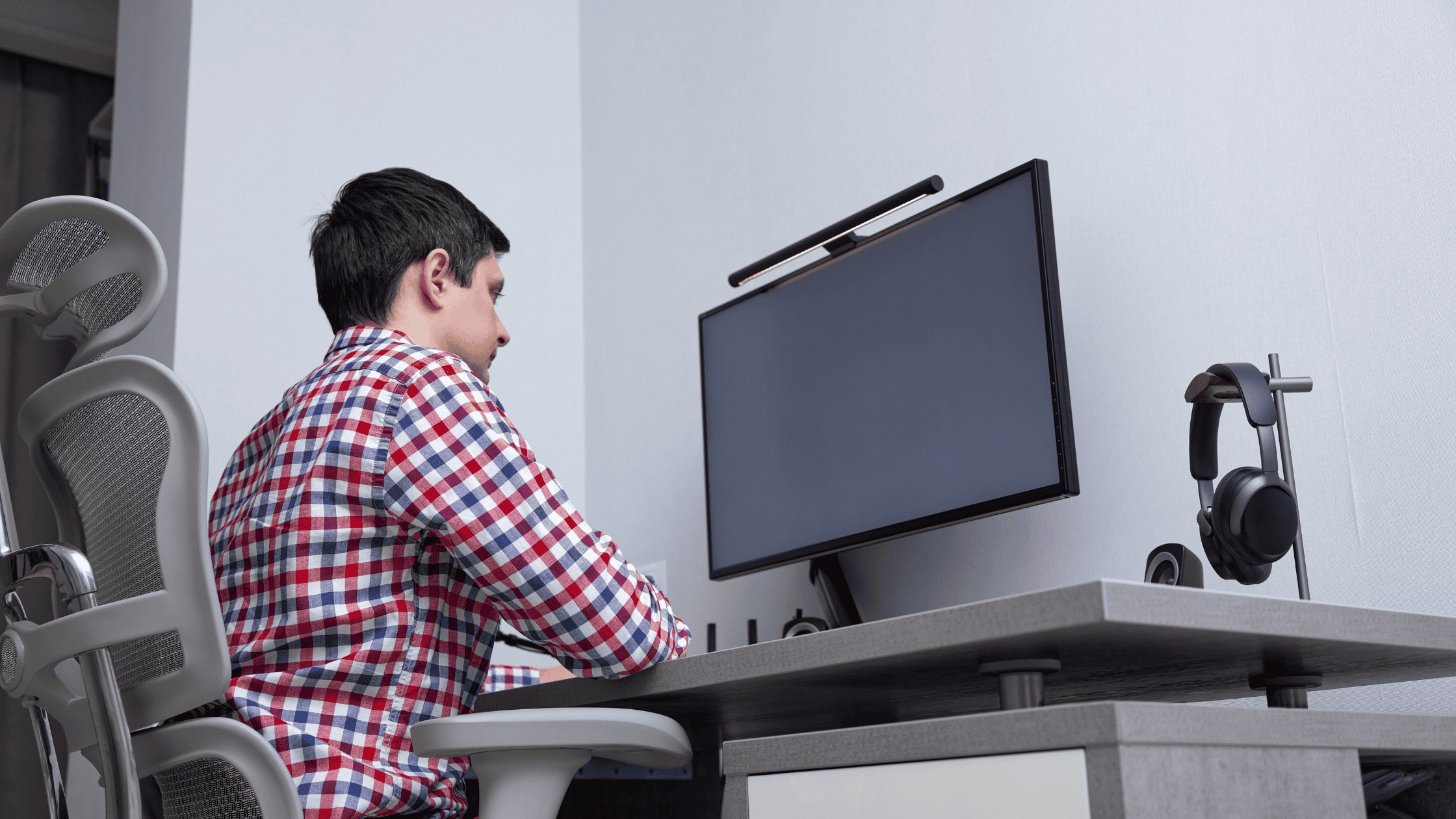 workplace ergonomics tips