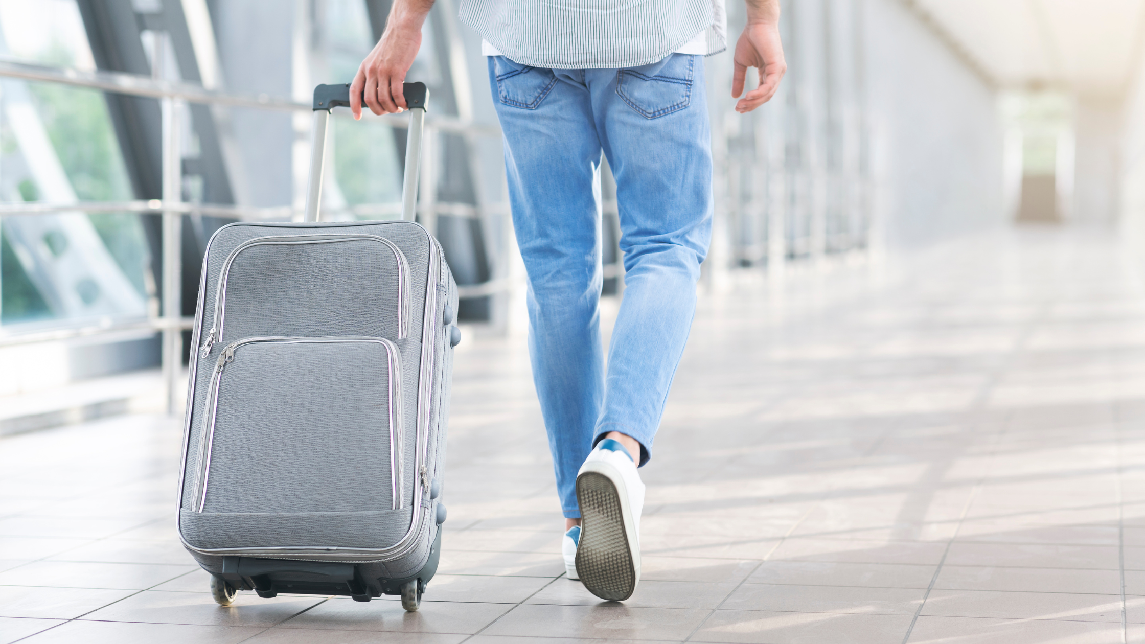 manage pain during travel